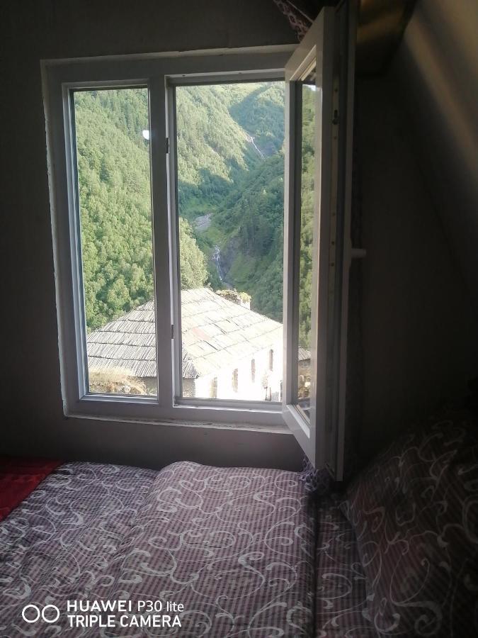 Sesili Guesthouse Адиши Экстерьер фото